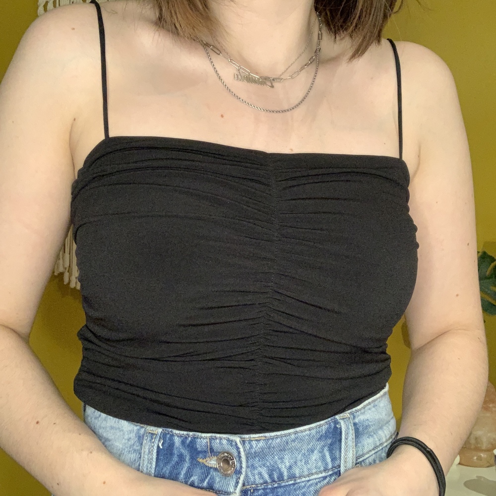 RUCHED STRAIGHT NECK BODYSUIT